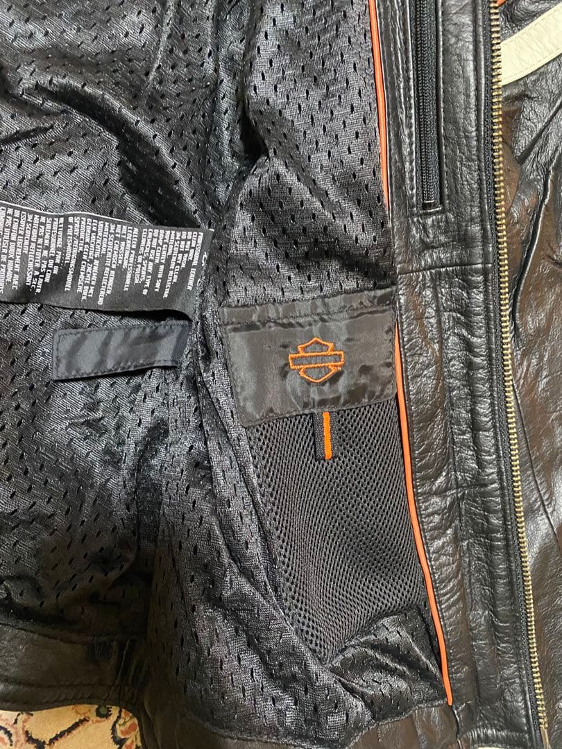 新品未使用HARLEY-DAVIDSON ブラックレザーロゴジャケット 在庫限り