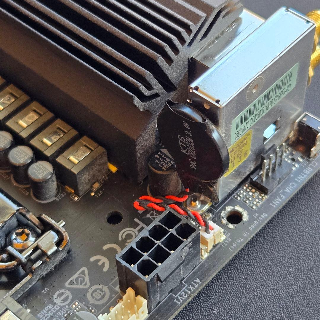 CPU i5 9600KF / Z390 ITX / DDR4-3200 16GBx2