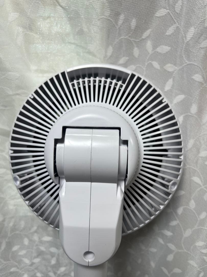 【美品】アイリスオーヤマ サーキュレーター扇風機 KSF-DC181T-W