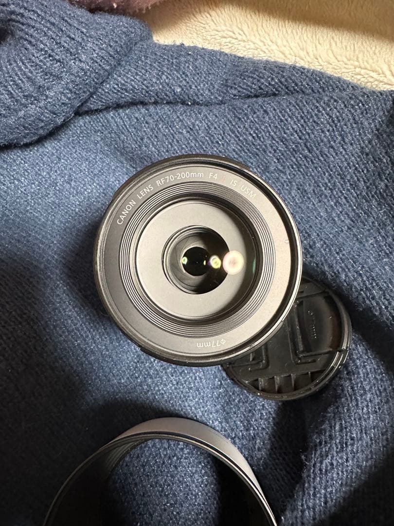 Canon RF70-200mm F4L IS USM レンズフード、袋付き