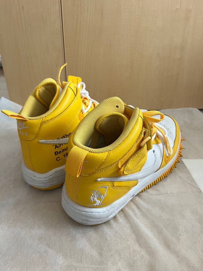 Off-White x NIKE コラボシューズAirForce 1 Mid