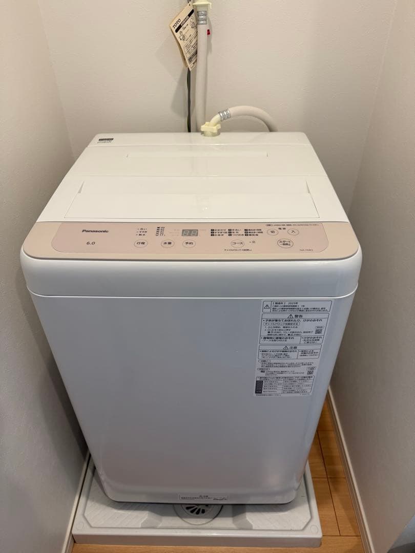 美品 2025年製 パナソニック 全自動電気洗濯機 NA-F6B3