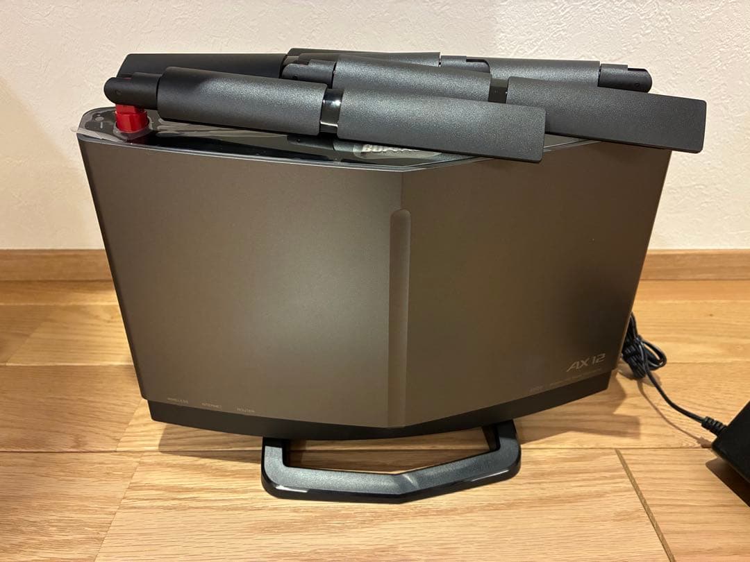 BUFFALOのWXR-6000AX12P/D 無線LANルーター 本体