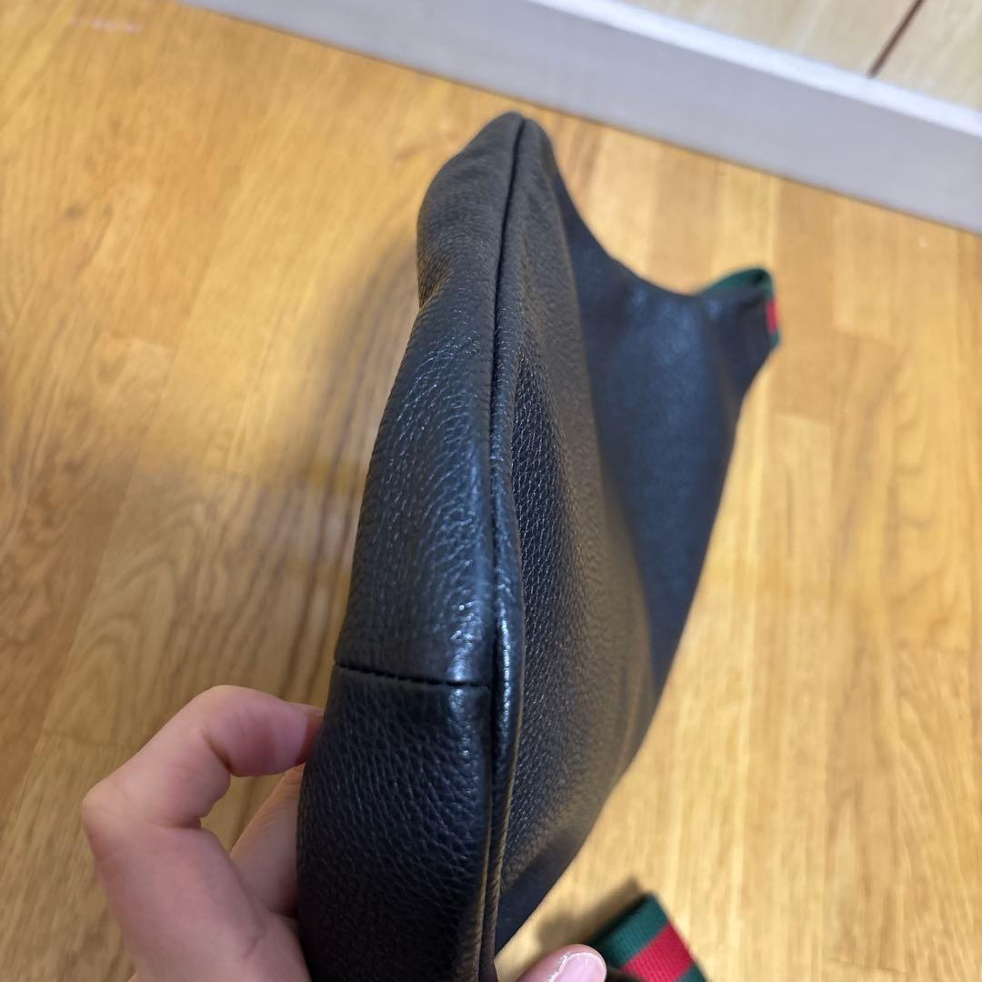 GUCCI ボディバッグ　グッチ　ヴィンテージロゴ