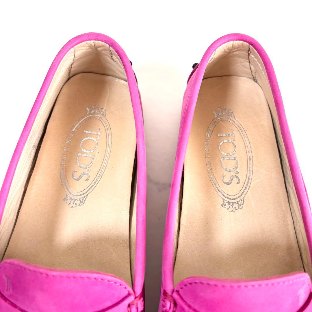 極美品 トッズ 37.5 ゴンミーニ ドライビングシューズ スエード ピンク