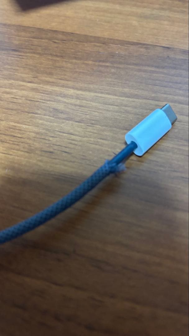 【ジャンク】MacBook Air A2179（2020）箱あり／付属品あり