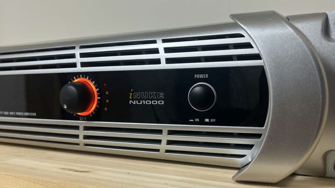 【動作品】behringer iNUKE NU1000 パワーアンプ