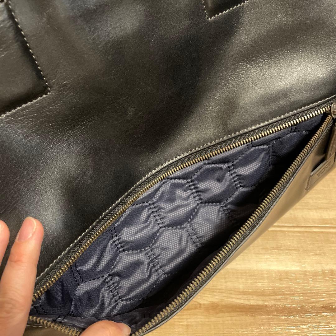 美品！TUMIビジネスバッグ/かばん/