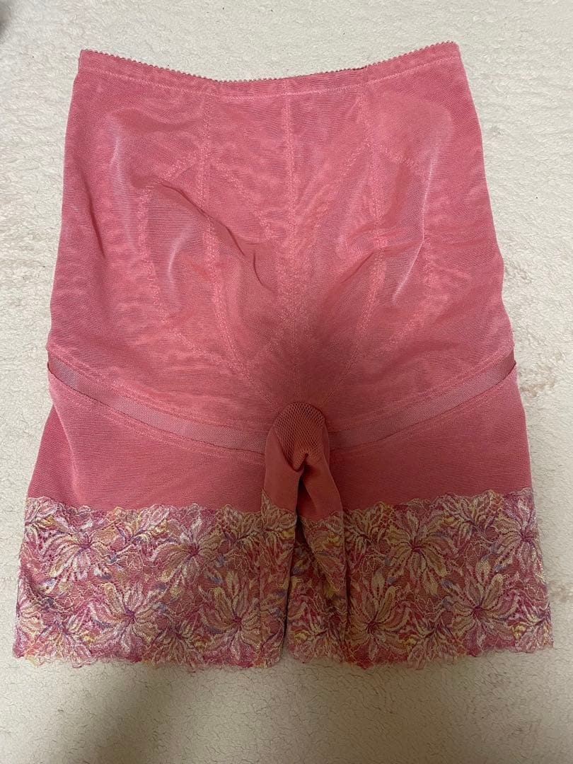 ダイアナ　補正下着