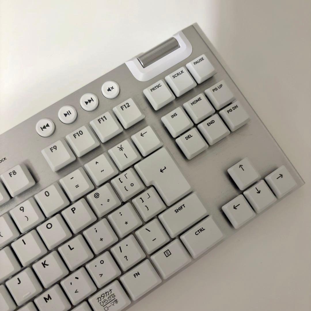 Logitech G913 TKL RGB ワイヤレスキーボード ホワイト