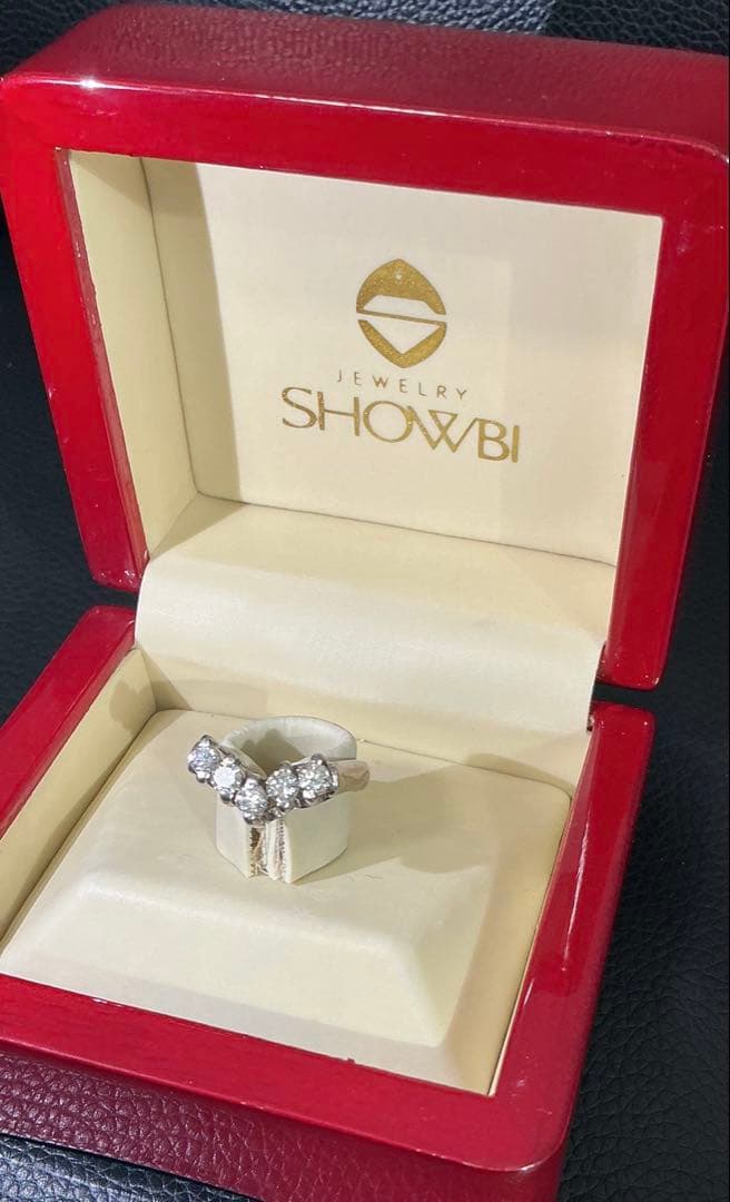 w*d様 刻印有り！本物保証！ＰＴ９００ダイヤ58ct Ｖリング！になります