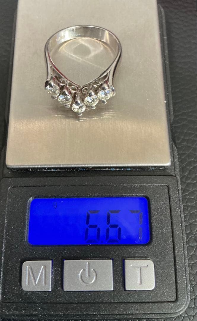 w*d様 刻印有り！本物保証！ＰＴ９００ダイヤ58ct Ｖリング！になります