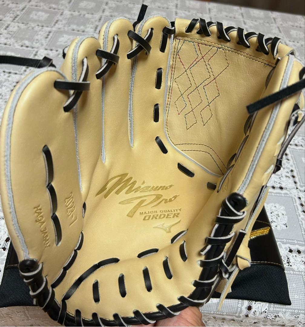 Mizuno Pro 硬式グローブ 左投げ