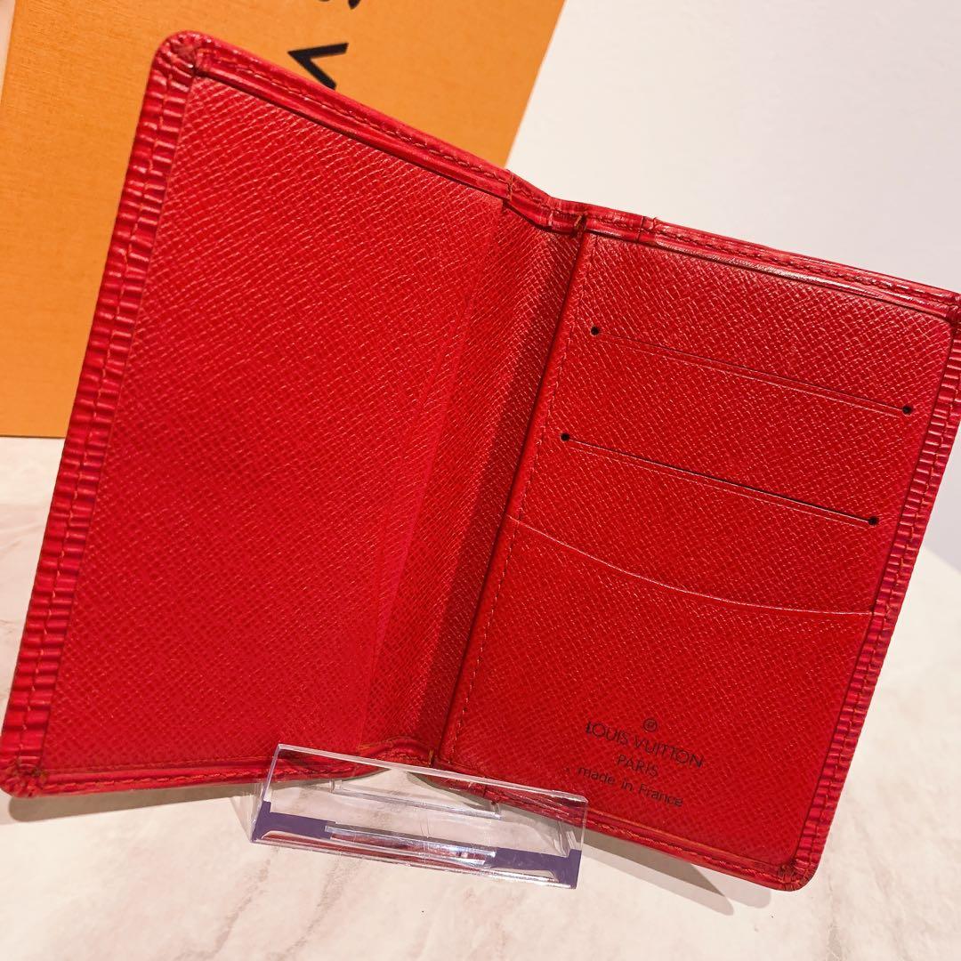 LOUIS VUITTON エピレザー 名刺入れ レッド