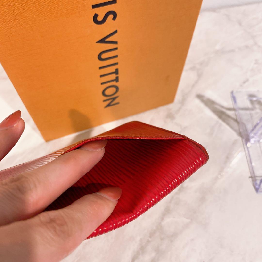 LOUIS VUITTON エピレザー 名刺入れ レッド