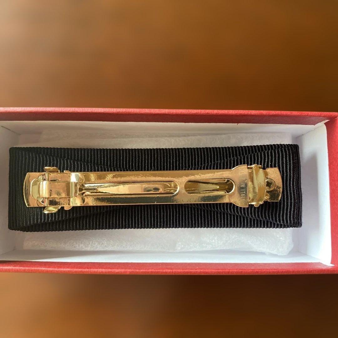 Salvatore Ferragamo フェラガモ　バレッタ　☆黒×ゴールド