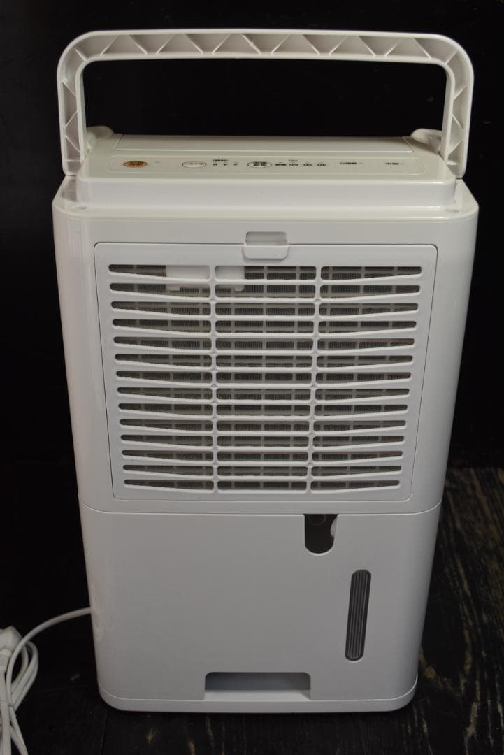 コンプレッサー式衣類乾燥除湿機1.8L　DCE-6515　2024年製