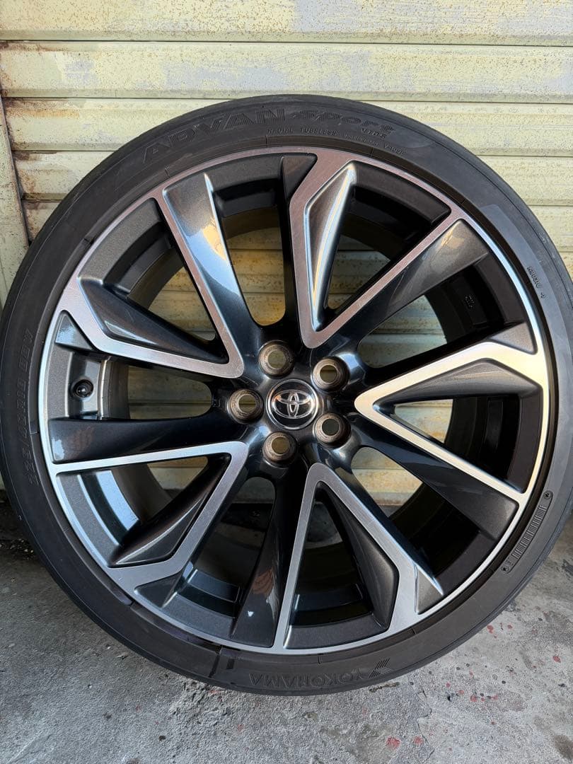 カローラスポーツ 純正 8J +40 100 5H 18インチ　愛知県一宮市