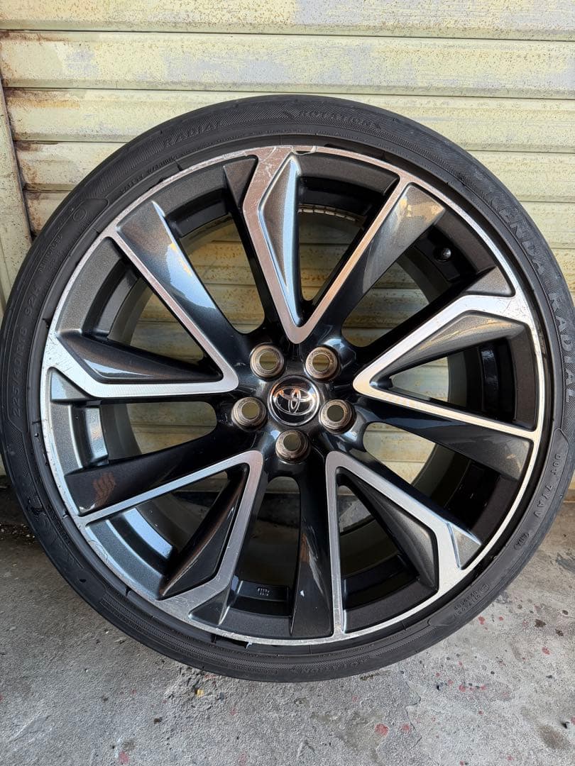 カローラスポーツ 純正 8J +40 100 5H 18インチ　愛知県一宮市