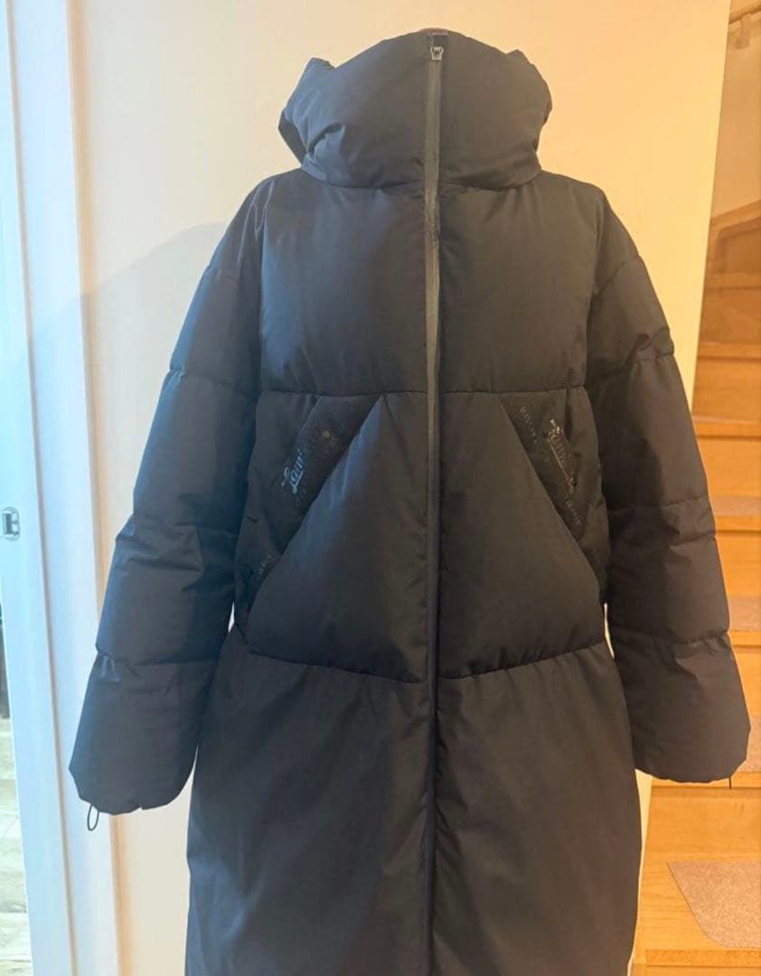 週末SALE★新品同様★ヘルノのラミナーダウンコート(40)