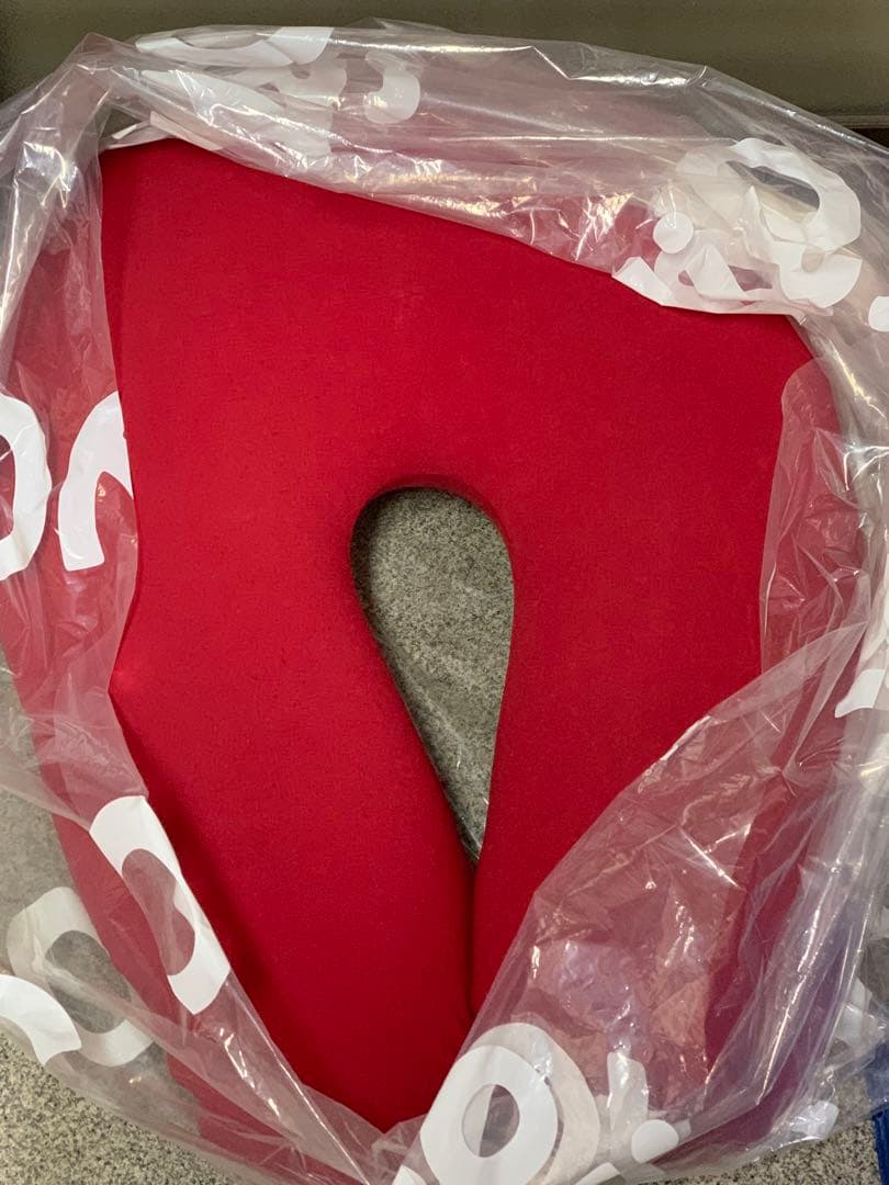 北九州直接取引OK 未使用品 Yogibo ヨギボー サポート レッド G000