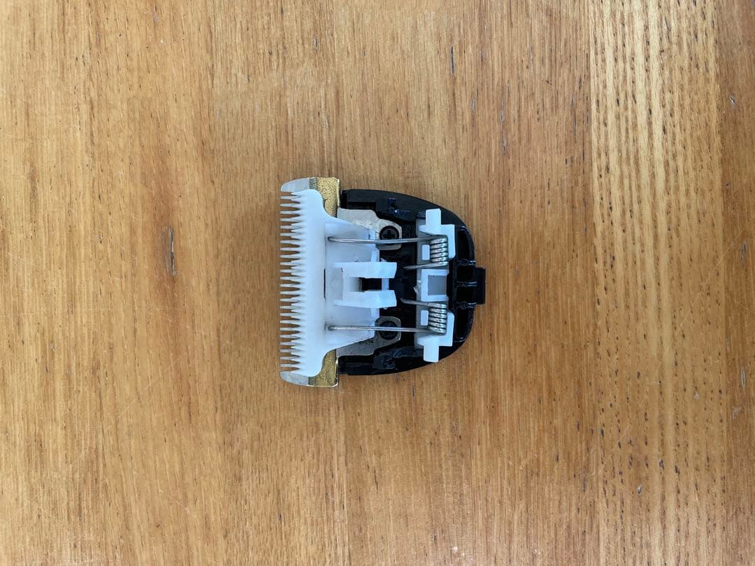 Panasonic ER-GP80 標準刃+フェード用0,4mmの刃付き　中古