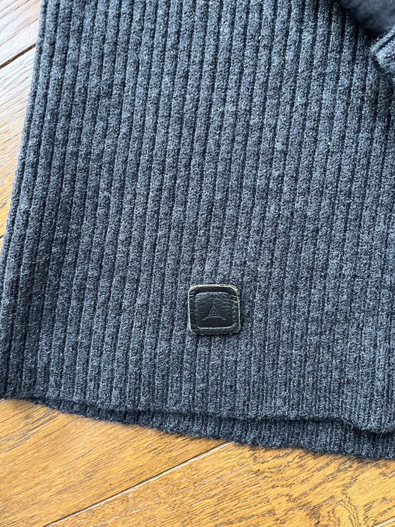 Triple Aught Designウールパーカー