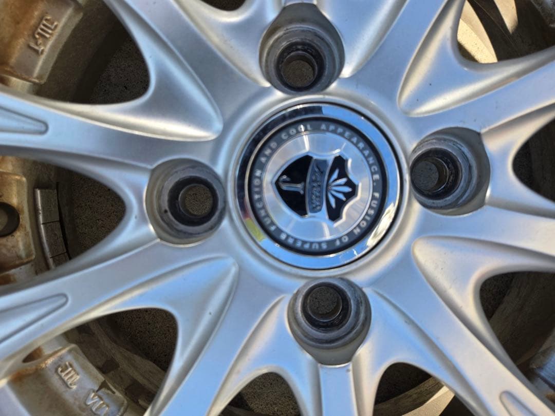 145/80R13 スタッドレス 4本 ダンロップ アルミホイール付き