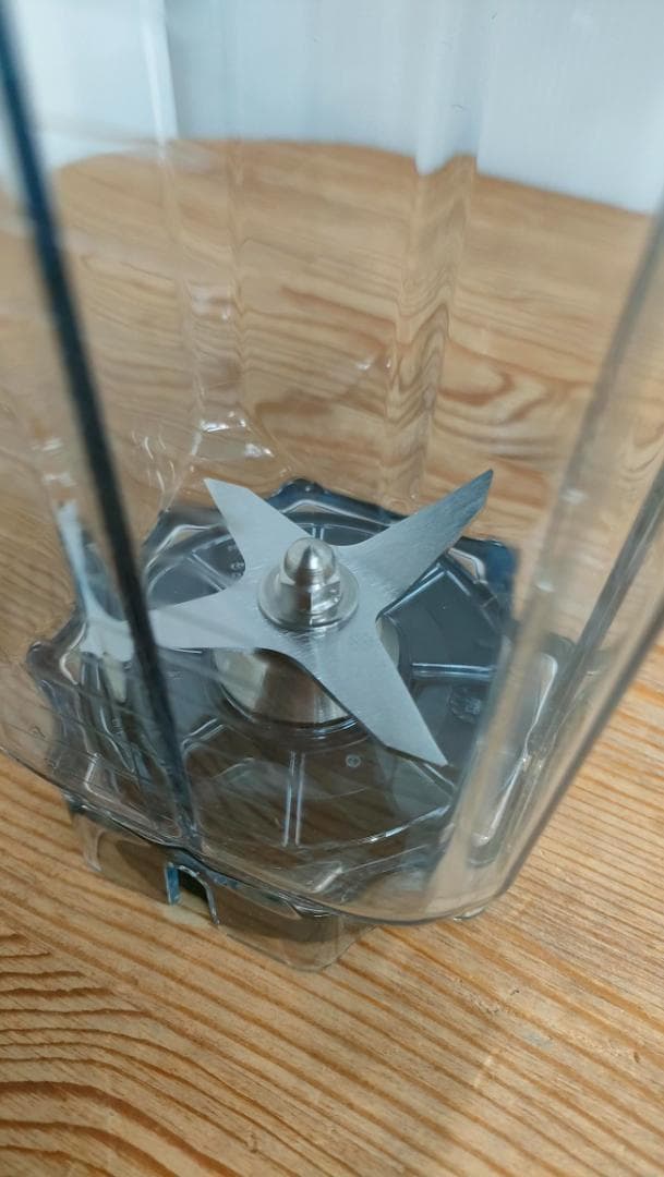 【美品】バイタミックス 0.9リットルコンテナ　1612