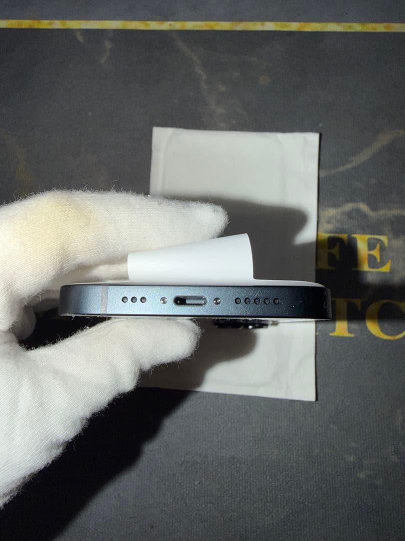 k*i様 美品‼️iPhone14 midnight SIMフリー