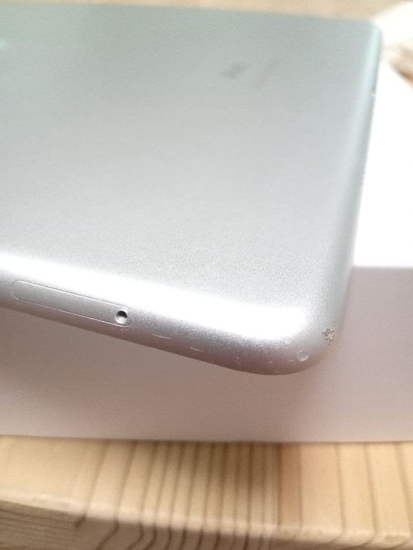 バッテリー容量93%iPad Air 第3世代 Wi-Fi＋セルラー64GB