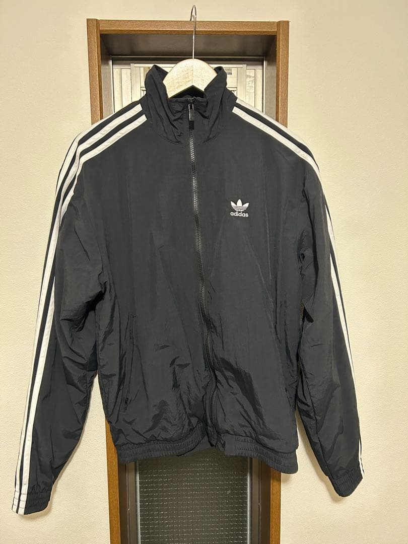 【y2k テック系】アディダスオリジナルス ナイロン トラックジャケット 黒 L
