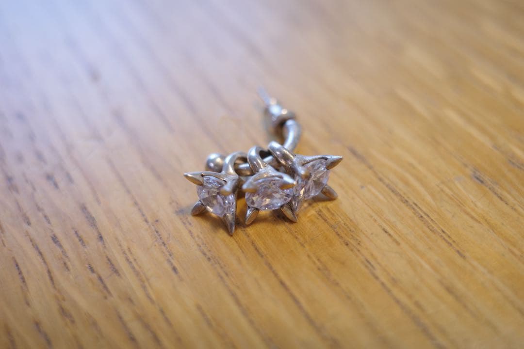 e.m. ピアス　イーエム