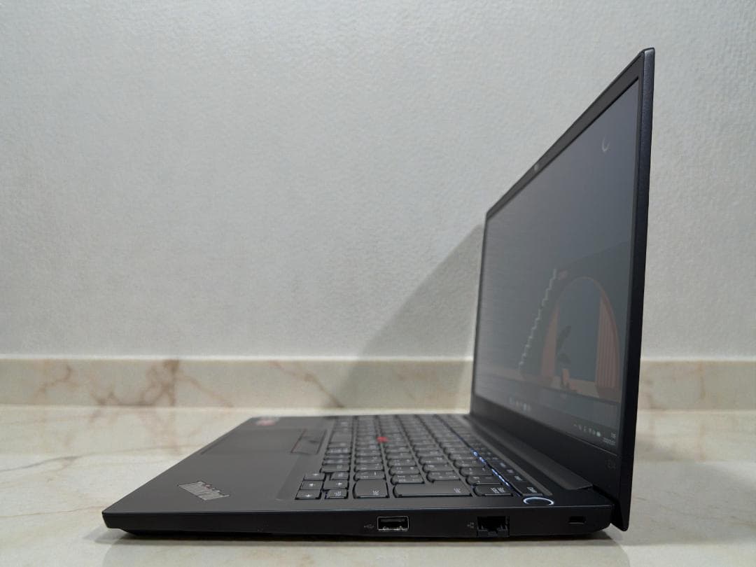 ⭐特価⭐高性能＆軽量⭐Lenovo Thinkpad E14⭐