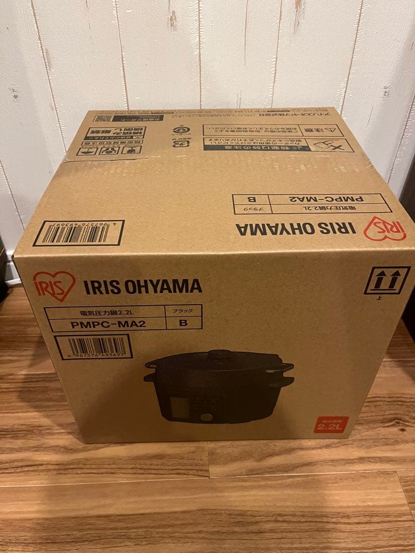 【未使用品】アイリスオーヤマ電気圧力鍋2.2L