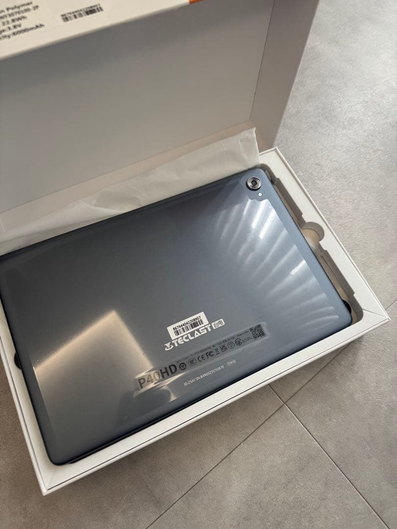 10.1インチ Android12 タブレット本体　新品128GB simフリー