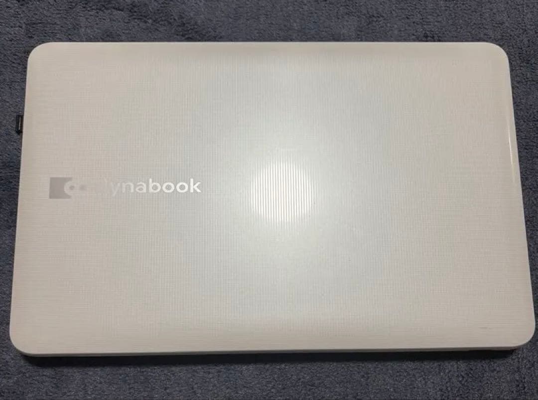 dynabook Windows PC T552/58FW箱あり　充電機　マウス