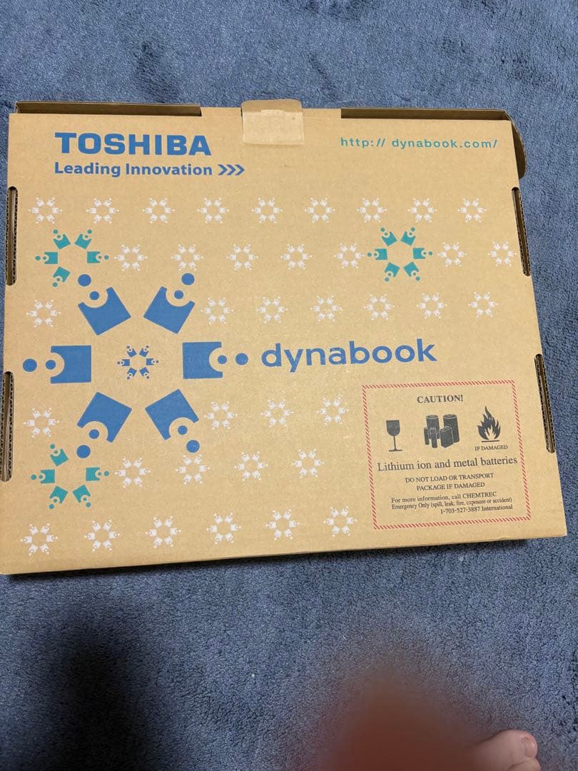 dynabook Windows PC T552/58FW箱あり　充電機　マウス