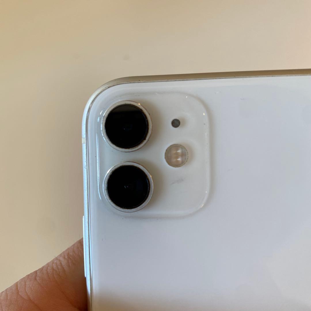 激安！Apple iPhone 11 128GB バッテリー容量90%