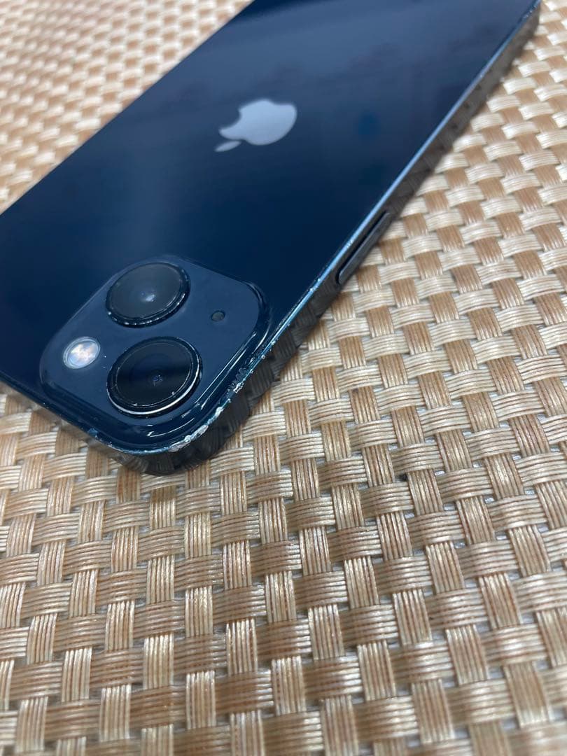 iPhone 13 256 GB ミッドナイトSIMフリー【9728】