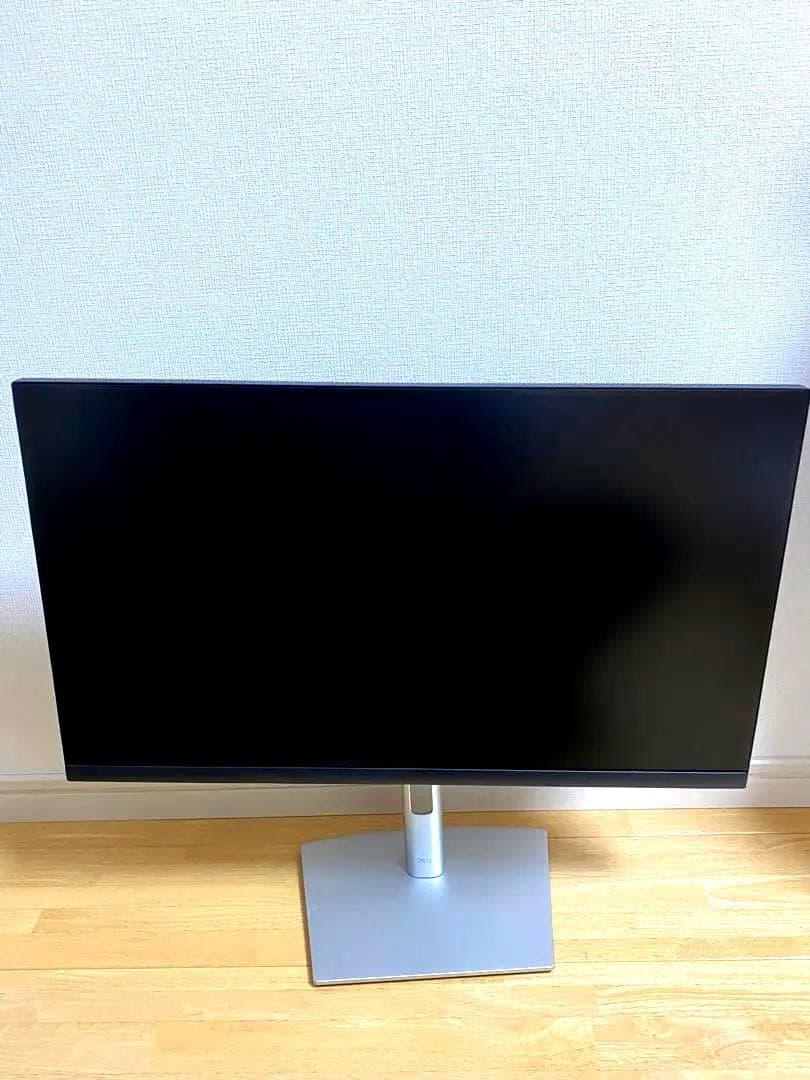 Dell P2422HE 23.8インチ USB-C HUB モニタ－