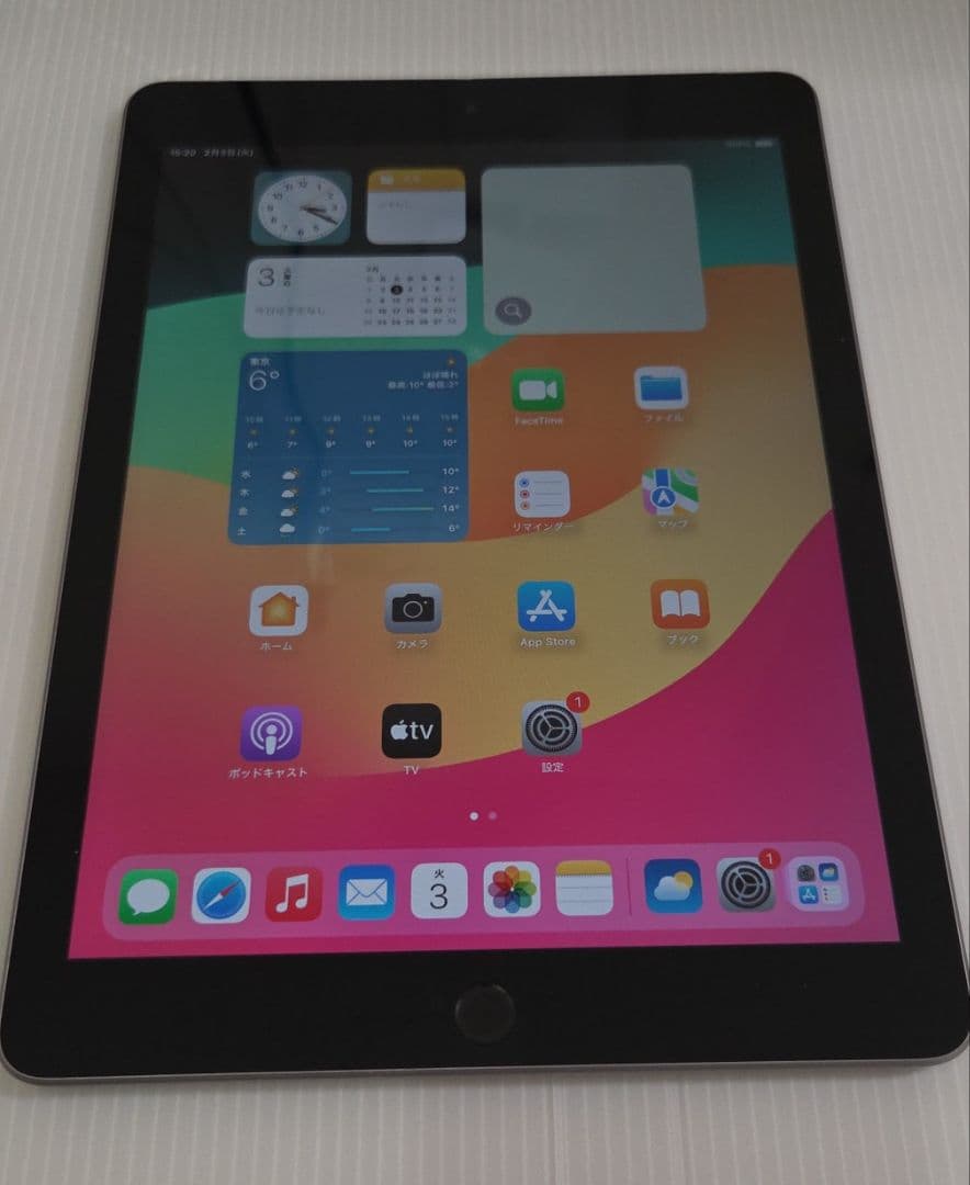 Apple ipad 第6世代 Wi-Fi + Cellularモデル 32GB