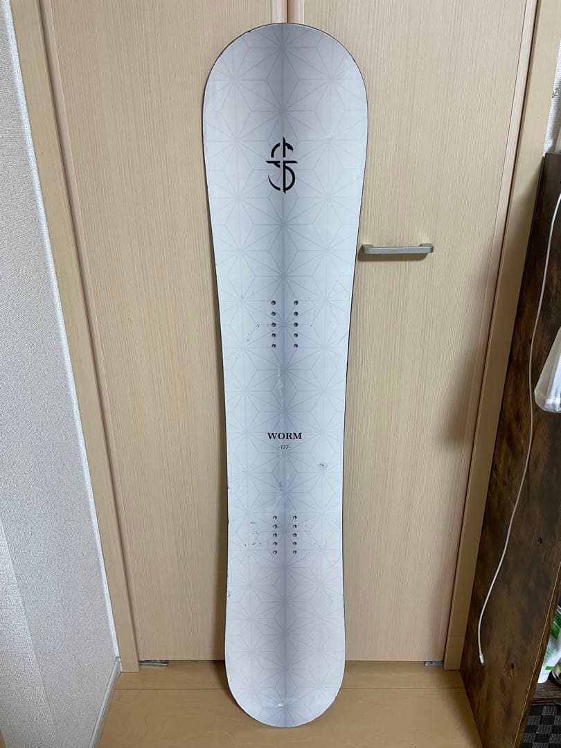 スノーボード CROOJA WORM 137