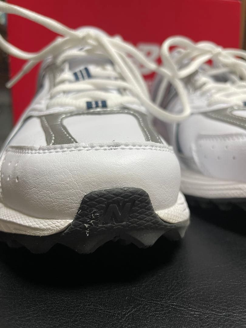 りす　New Balance ゴルフシューズ　練習場一度のみ着用　23cm