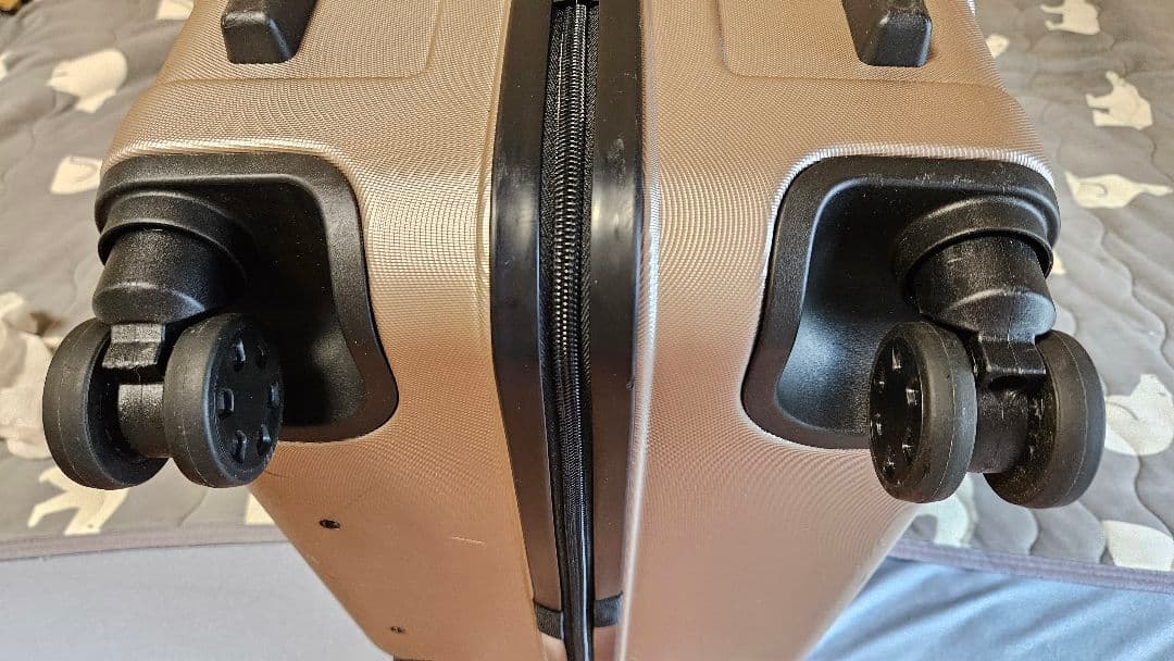 無印良品 ハードシェル キャリーケース75ℓ ベージュ