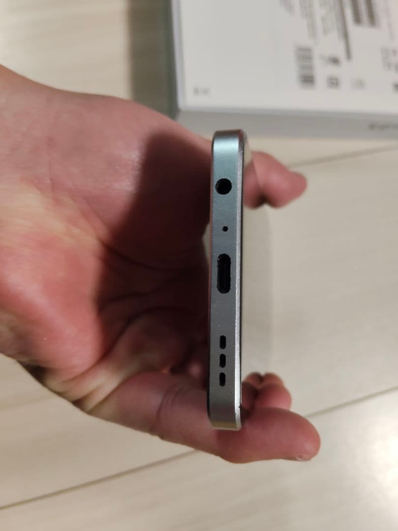 OPPO Reno 9A オッポリノ9A ムーンホワイト