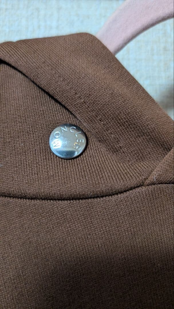 MONCLER ブラウン パーカー