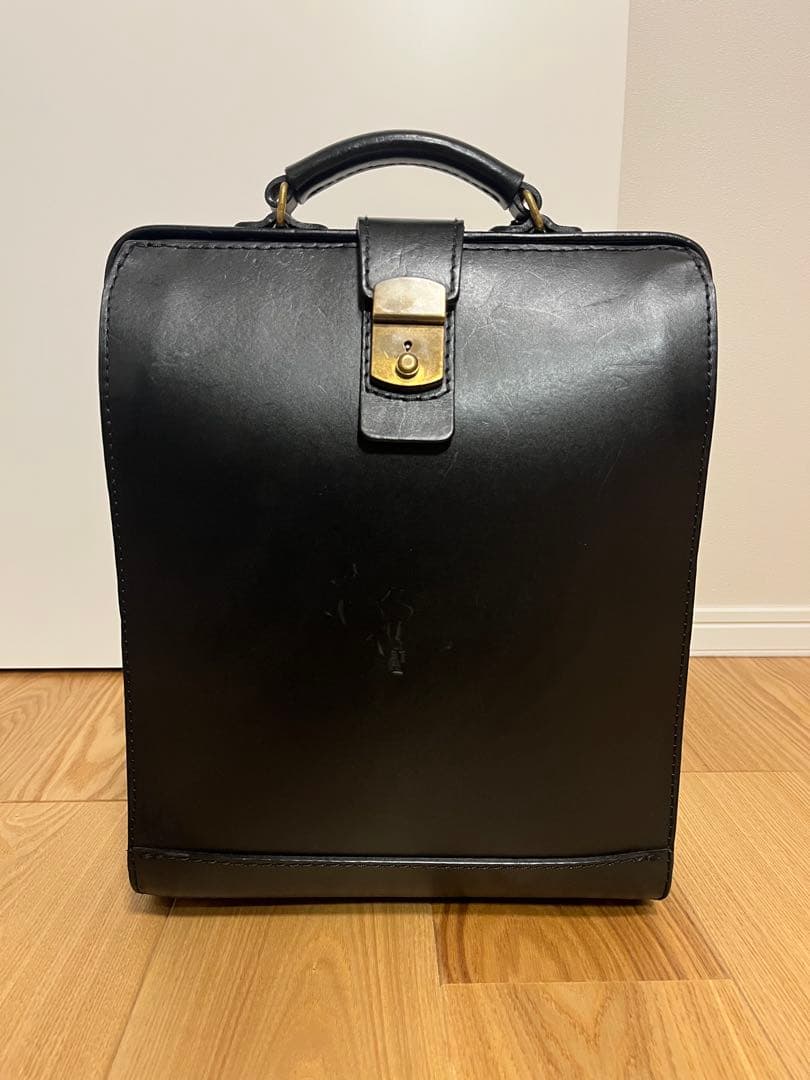 HERZ ダレスリュックM 黒　ビジネスバッグ