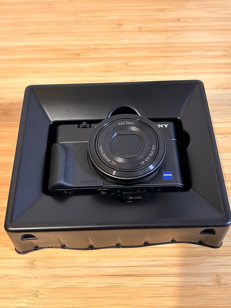 月曜日までこの価格［美品］SONY 初代RX100 純正付属品付