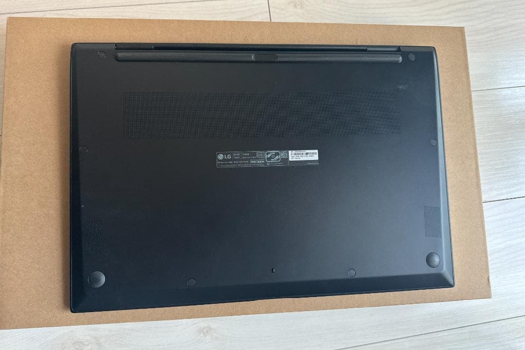 LGノートパソコン 17インチ Core Ultra 7/メモリ16GB